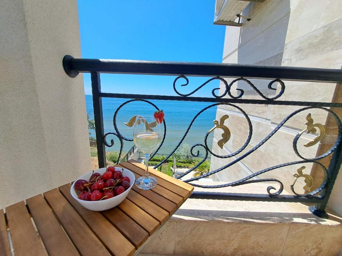 Onyx 2 Private Beach Apartment Sveti Vlas Exterior photo